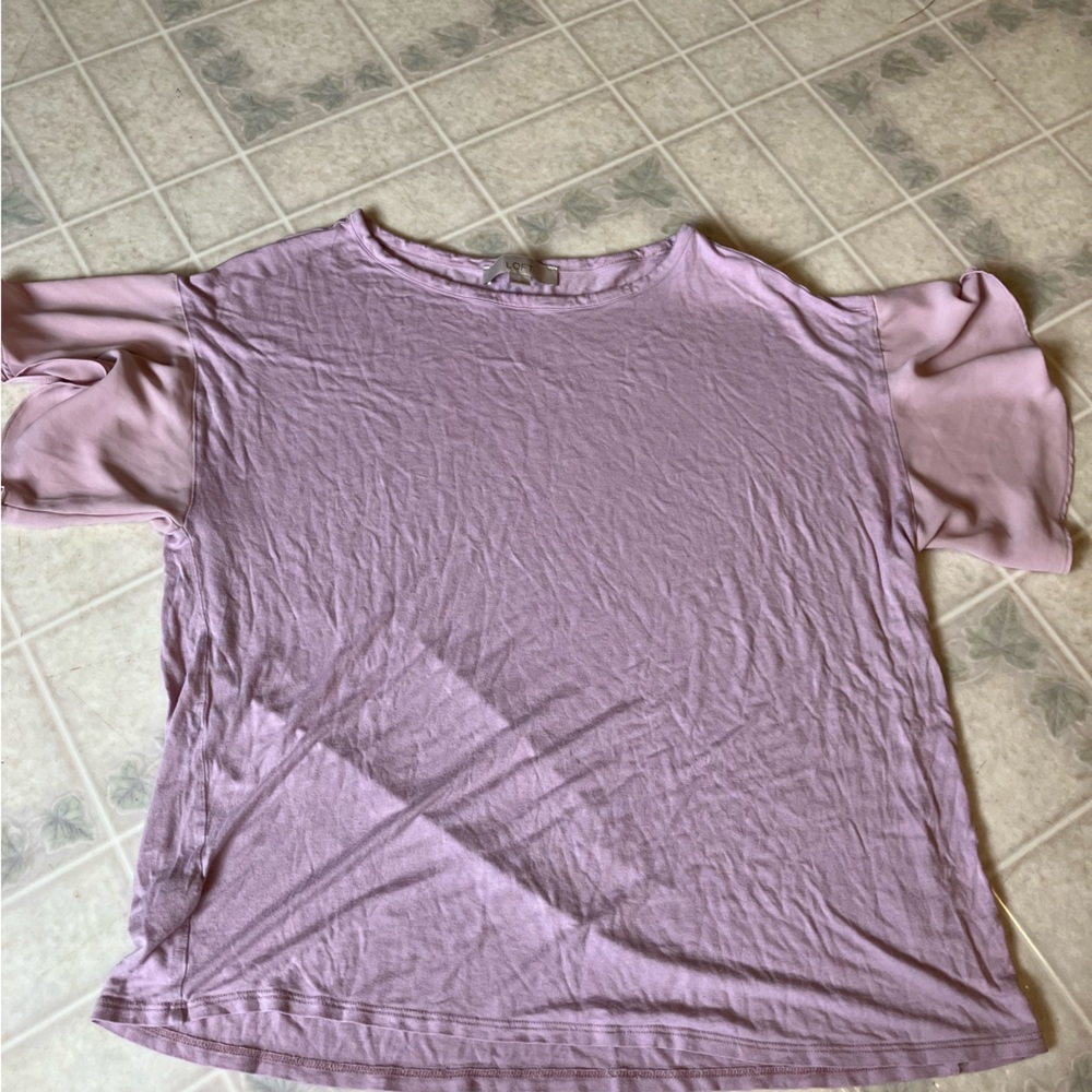Pink loft tee with chiffon Flutter sleeves size large maternity